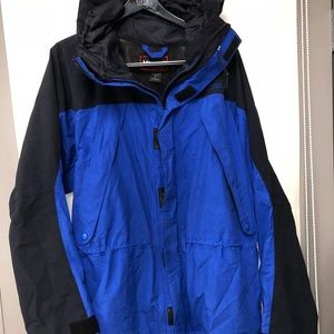 Marmot Alpinist men’s large Gore Tex jacket.